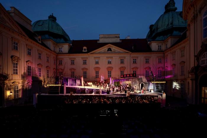 Presse_Kaiserhof_operklosterneuburg_1_c_RolandFerrigato.jpg